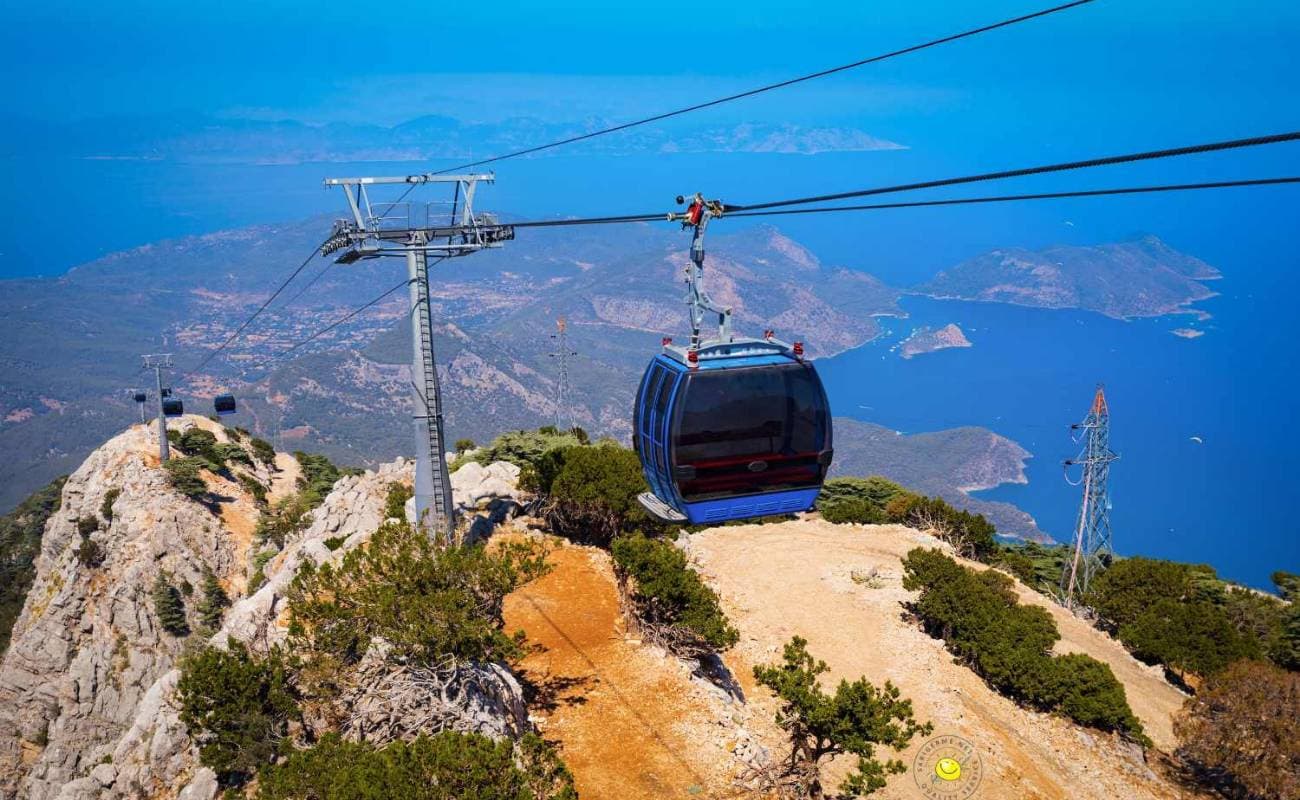 Wycieczka po mieście Fethiye (Miasto-widmo, grobowce skalne w Amynthas, kolejka linowa, Stare Miasto)