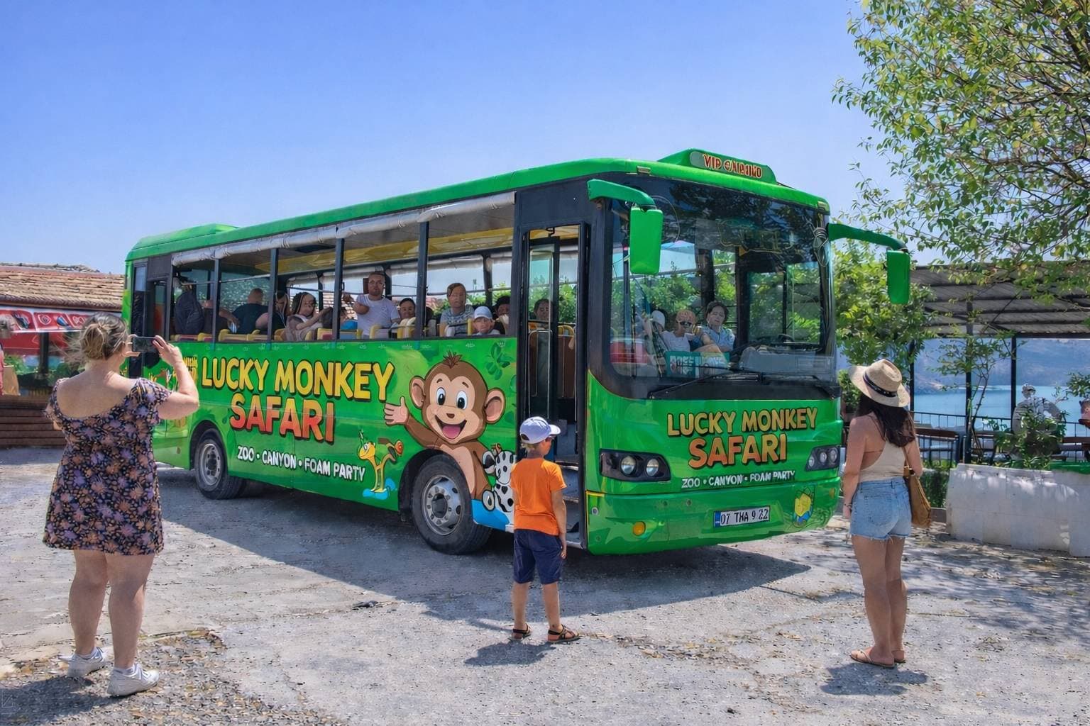 Antalya: Rejs statkiem po Zielonym Kanionie (14 km) z obiadem, wizytą w Zoo Parku i wodospadem Manavgat