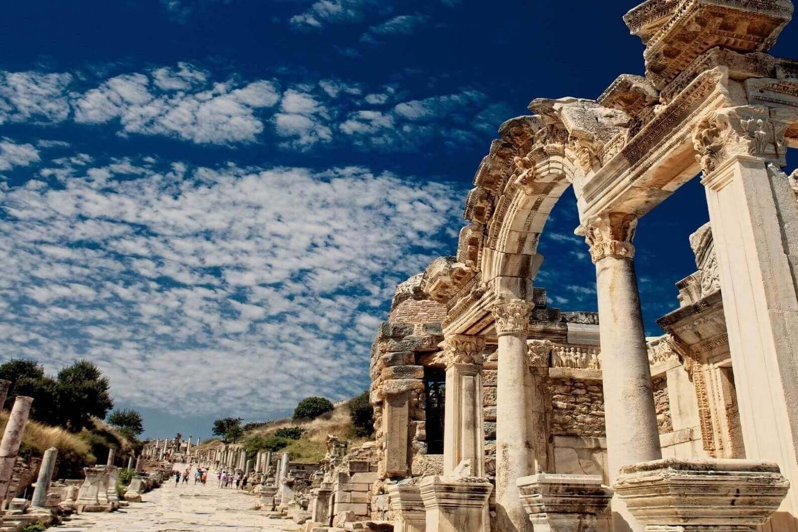 Ephesus – Pamukkale Overnight Tour from Fethiye and Oludeniz